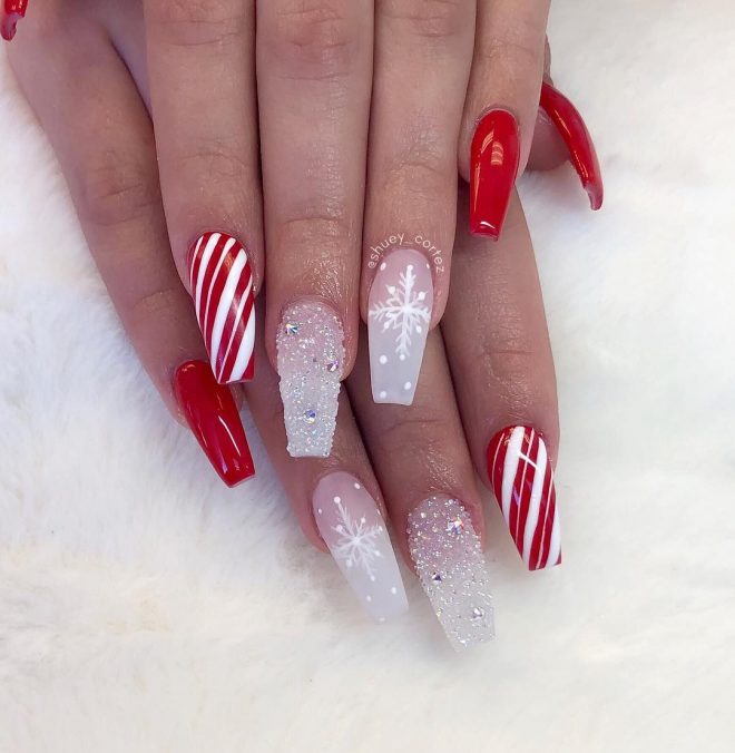 The Cutest And Festive Christmas Nail Designs For Celebration 