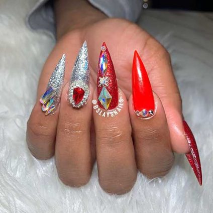 Most Beautiful and Attractive Red Christmas Nails 2019