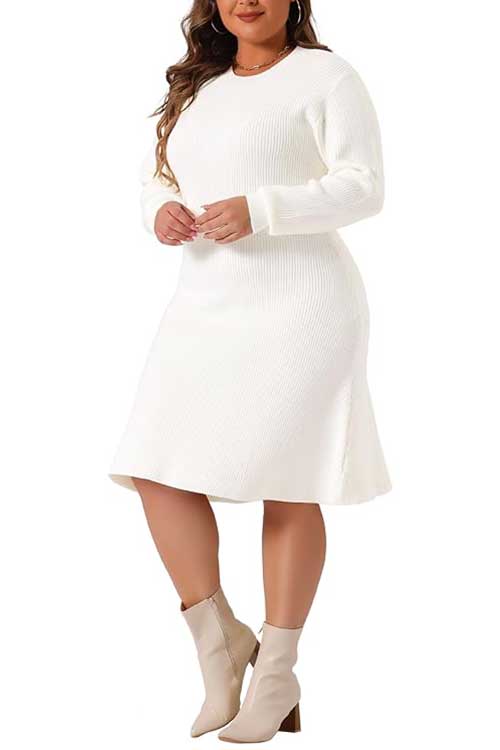 Cozy plus size knit pullover sweater dress for women, featuring a crew neck and long sleeves, ideal for autumn fashion.